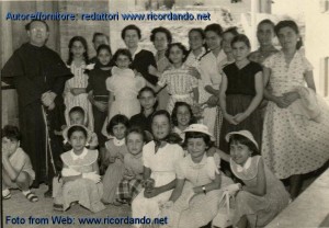 aggregazione-parrocchiale-badolato-marina-1958