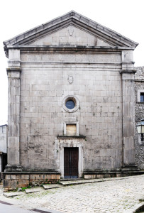 santa maria delle grazie - riccia cb dove è sepolta Costanza di Chiaramonte regina di Napoli