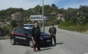 carabinieri-davoli