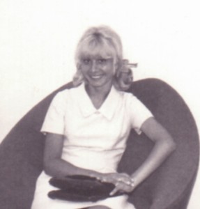 1966-mimi-caporale-bionda