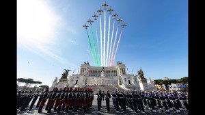 6-frecce-tricolori-altare-della-patria-02-giugno-2019