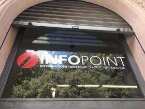infopoint-1